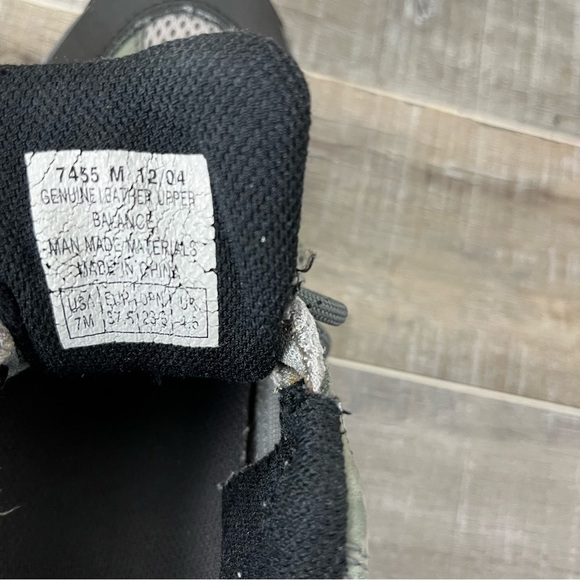 Vasque Olive Leather Nylon Low Top Hiking Shoe. Size 7 - Picture 7 of 11